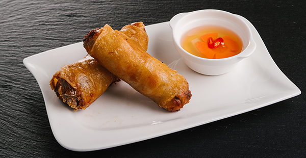 Große Vietnamesische Frühlingsrolle (2 Stück)